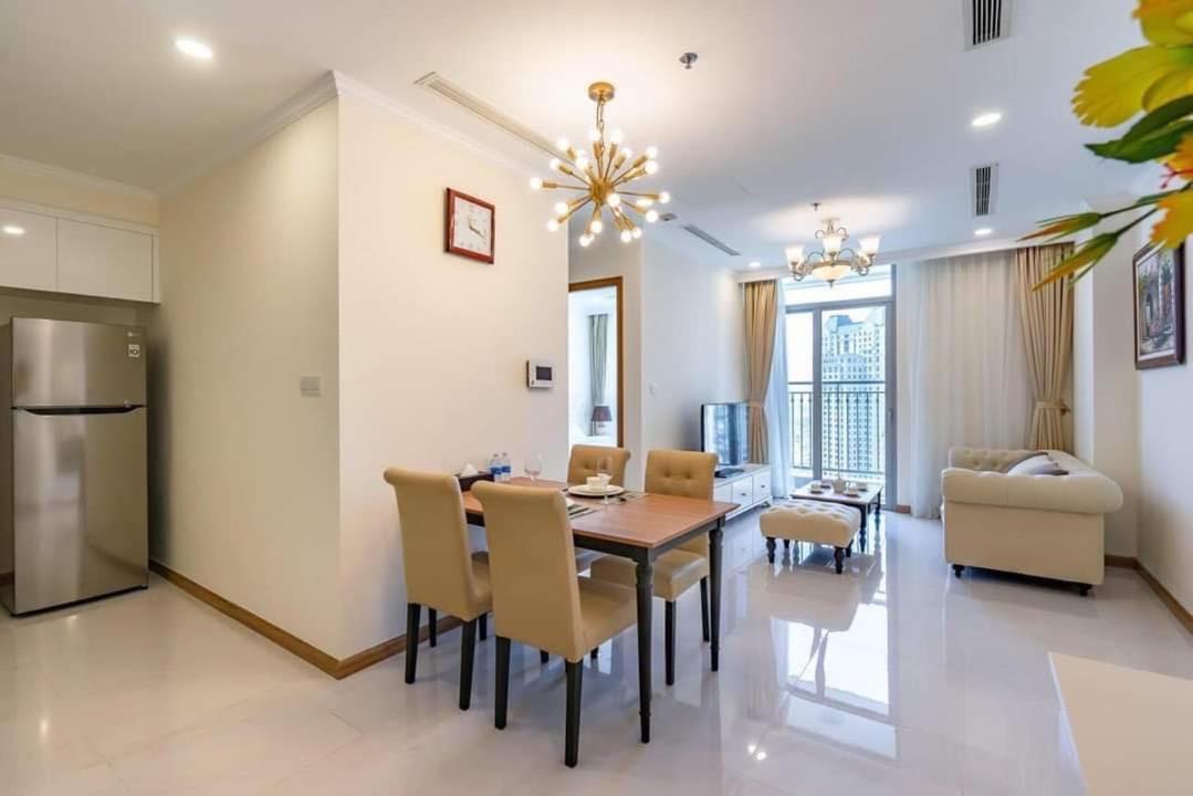 1 Phong Ngu Vinhome Cetral Park * Ho Chi Minh City